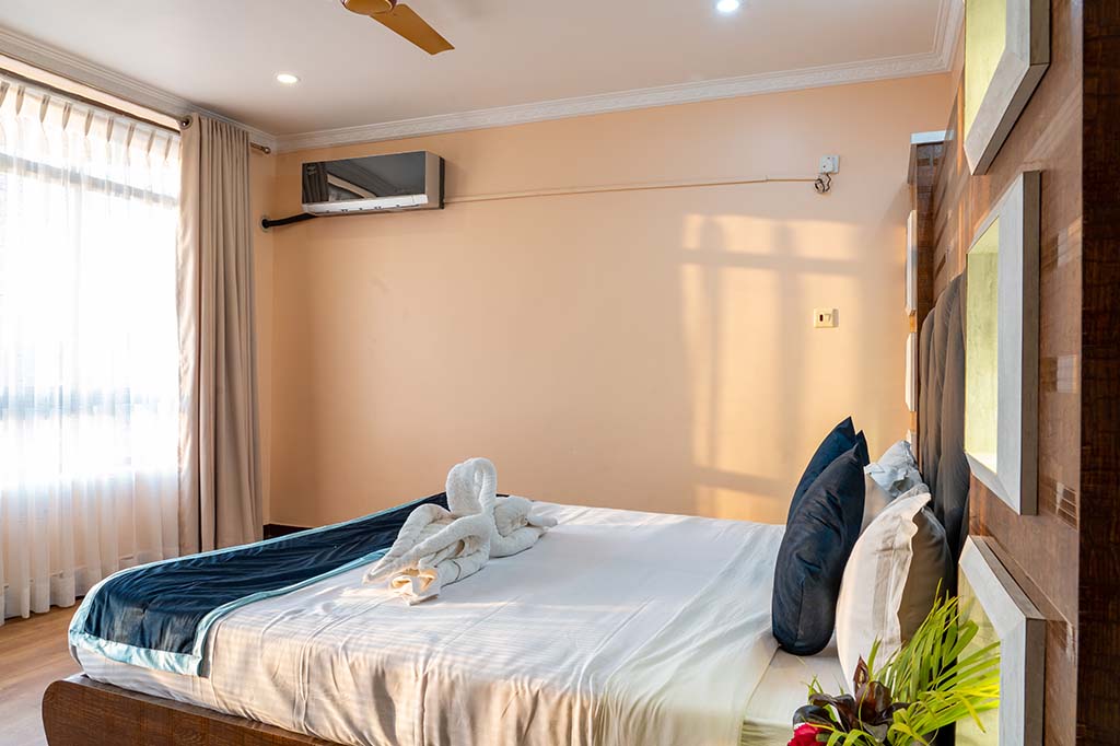 Best Hotel Opera in Kanchanpur Shuklaphata National Park