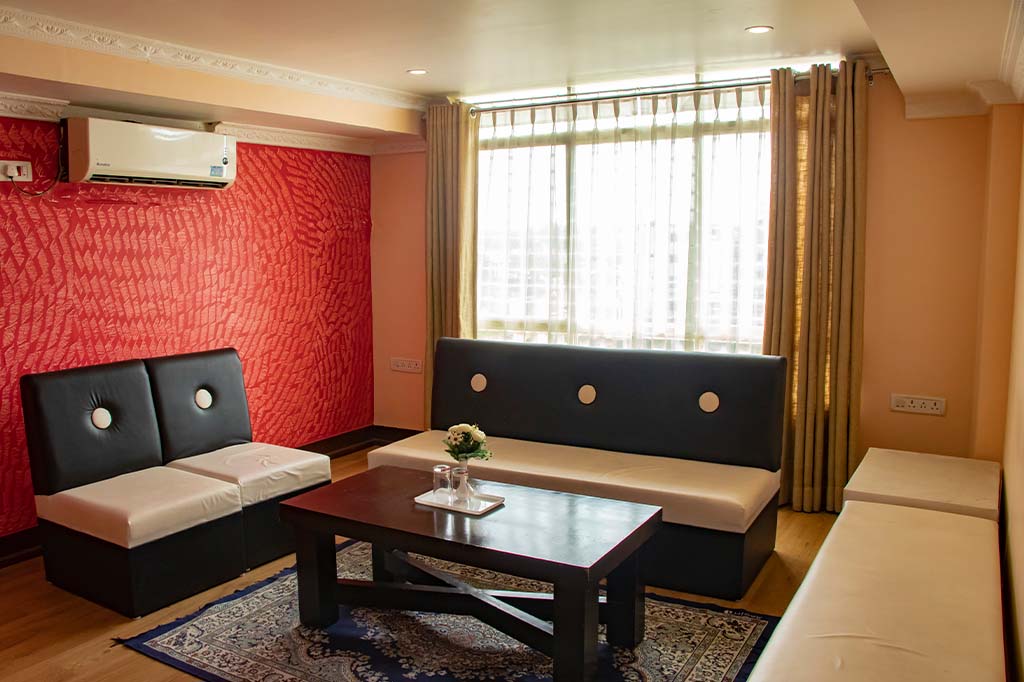 Best Hotel Opera in Kanchanpur Shuklaphata National Park
